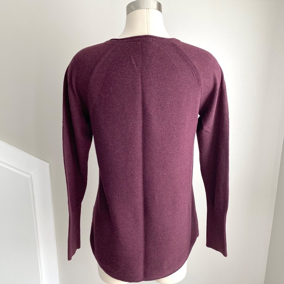 LL Bean Studio Tunic Sweater in Burgundy - Size M - Picture 2 of 8